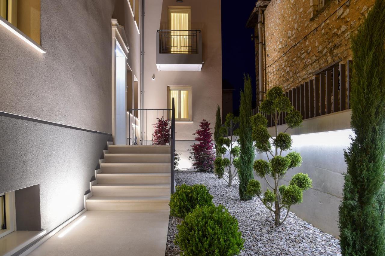 Zalo Urban Living Spaces Giannina Esterno foto